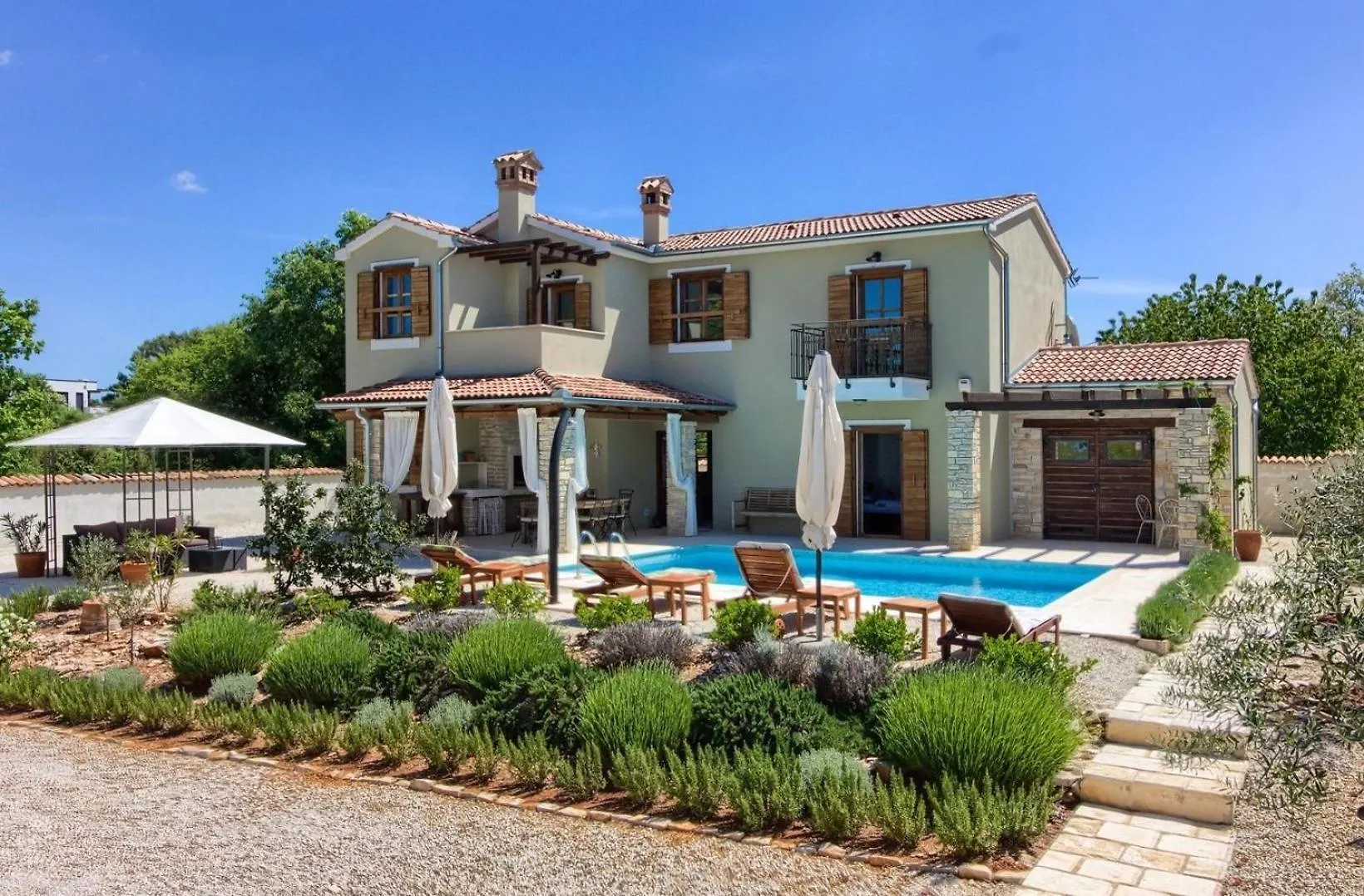 Ferienhaus Mit Privatpool Fuer 8 Personen Ca 179 Qm In Jursici, Istrien Binnenland Von Istrien Svetvinčenat 0*,  克罗地亚
